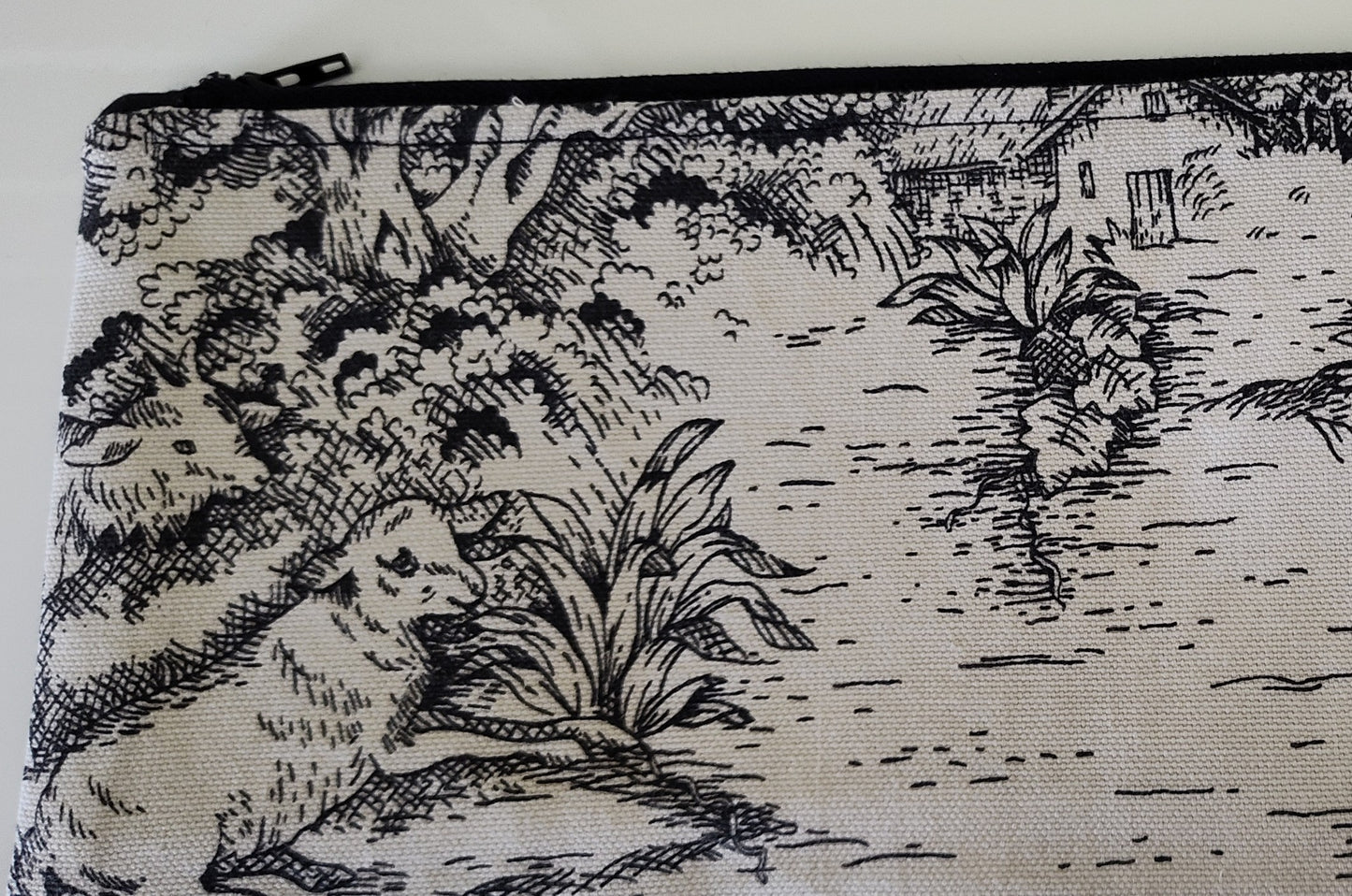 Flat Toile Zippered Pouch - Small