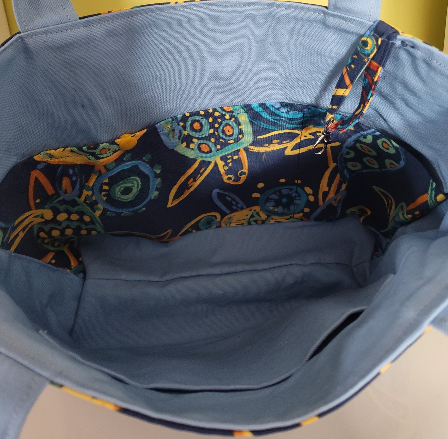 Playful Turtle Tote - Small