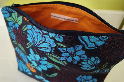 Stunning Blue Flower Handled Zippered Pouch