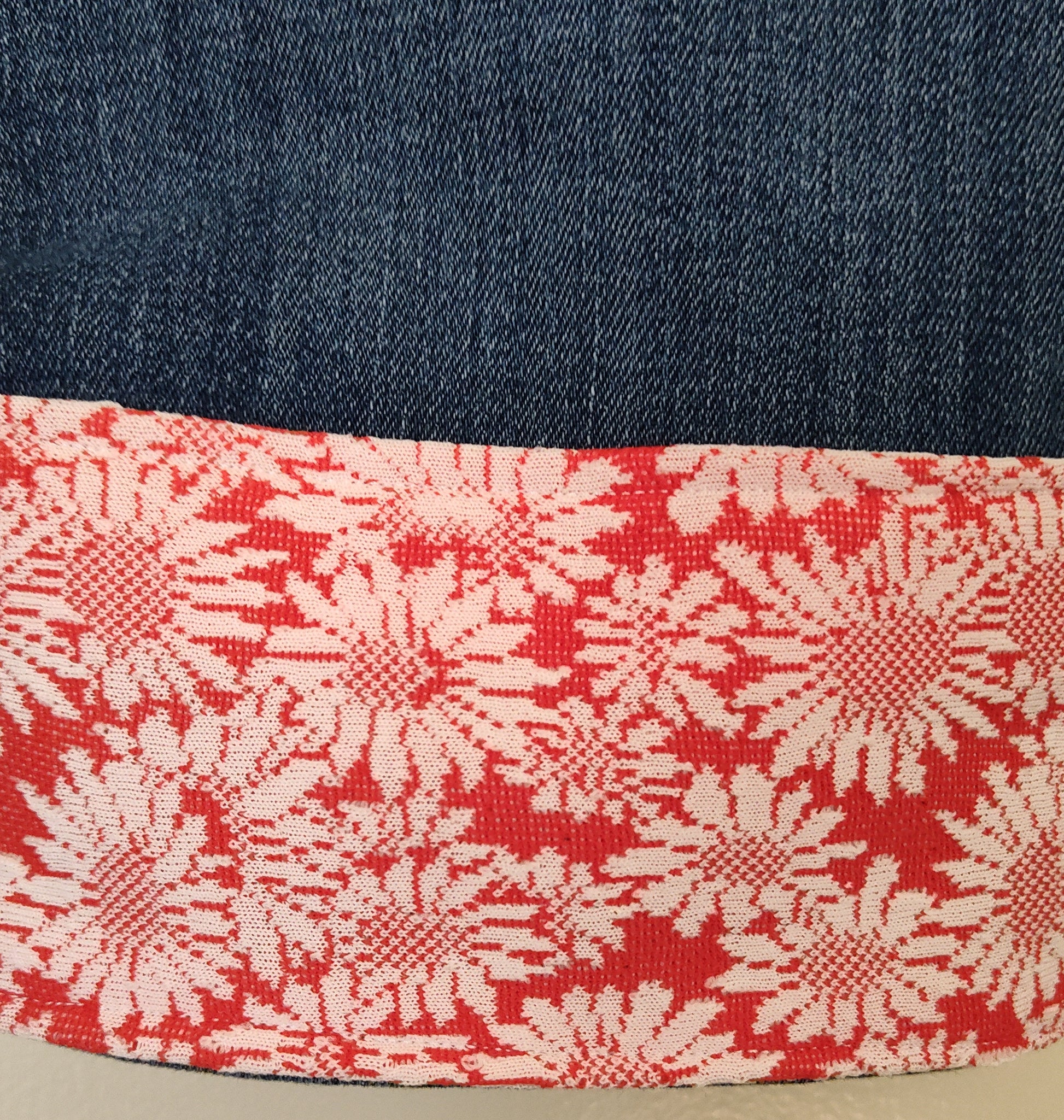 red flower jeans, knit sunflower print with lace, cropped jeans, cuff detail, size 12